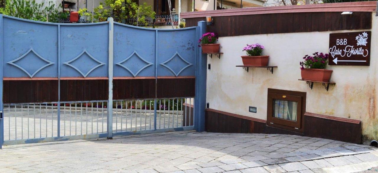 Casa Fiorita Bed & Breakfast Gragnano Bagian luar foto